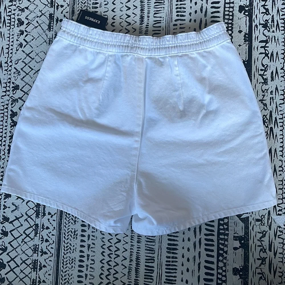 Express High Rise Shorts - Picture 7 of 7